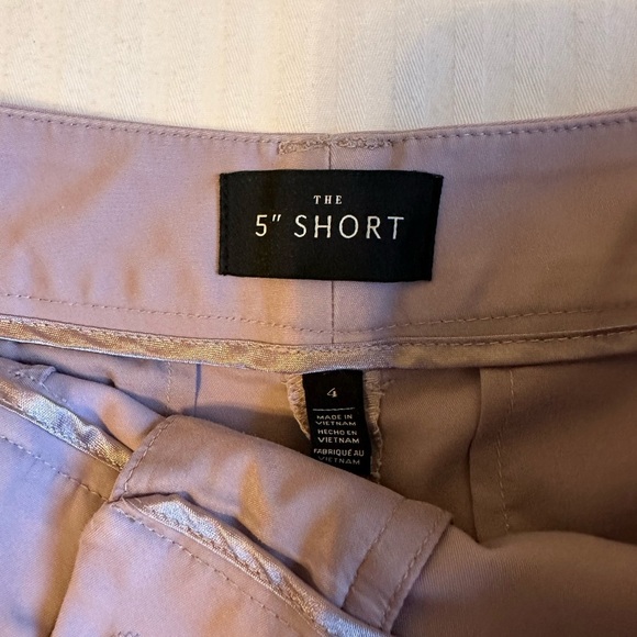 White House Black Market light Purple 5 inch Chino Shorts - Picture 3 of 5